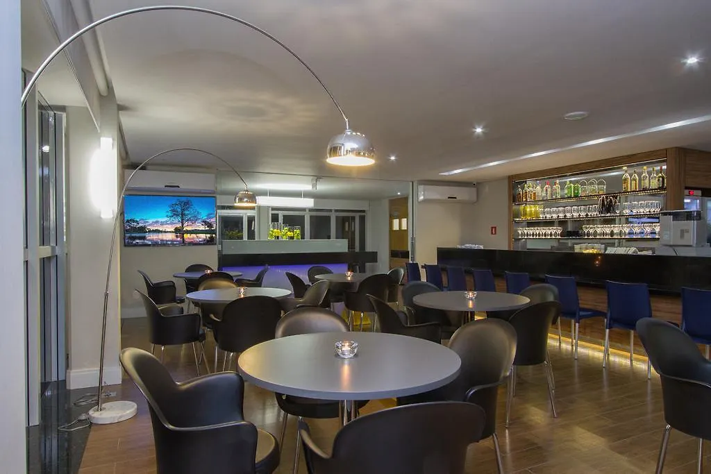 Hotel Le Canard Joinville