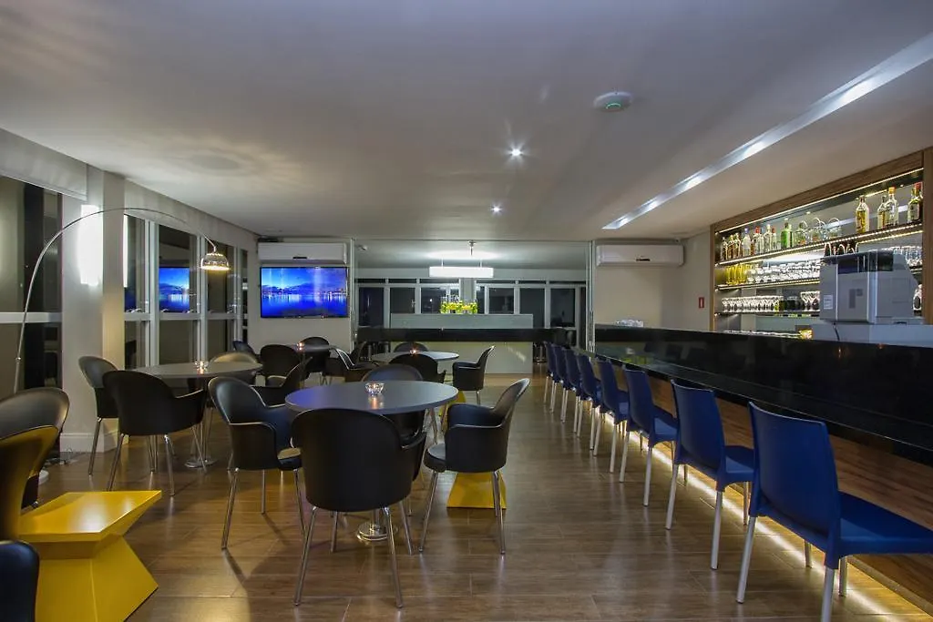 Hotel Le Canard Joinville