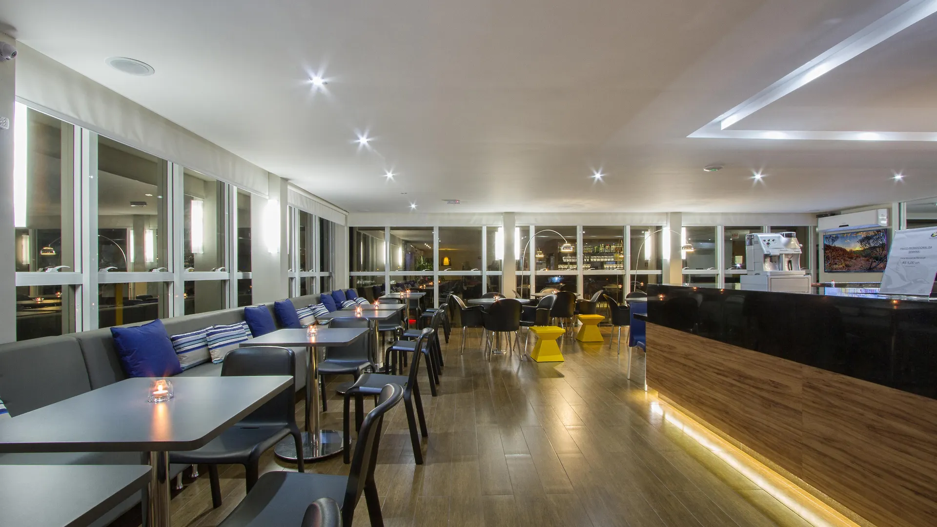 Hotel Le Canard Joinville