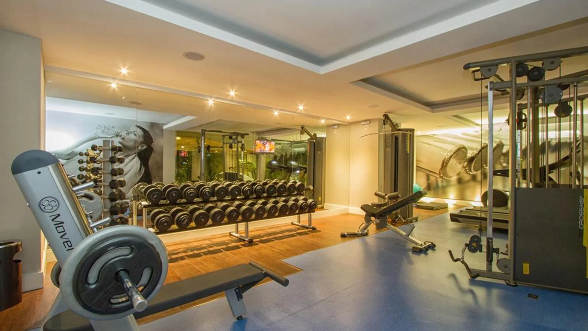 Le Canard Joinville Hotel
